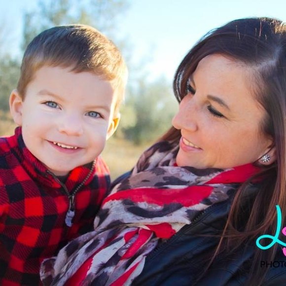 Meet your Posher, Jessica - Picture 1 of 1